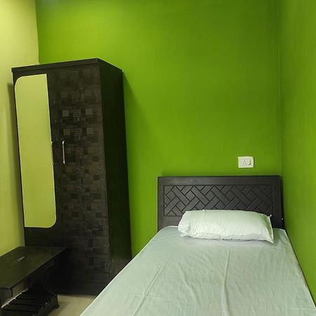 Hotel Sk Lodge Near Guwahati Airport Ngoại thất bức ảnh