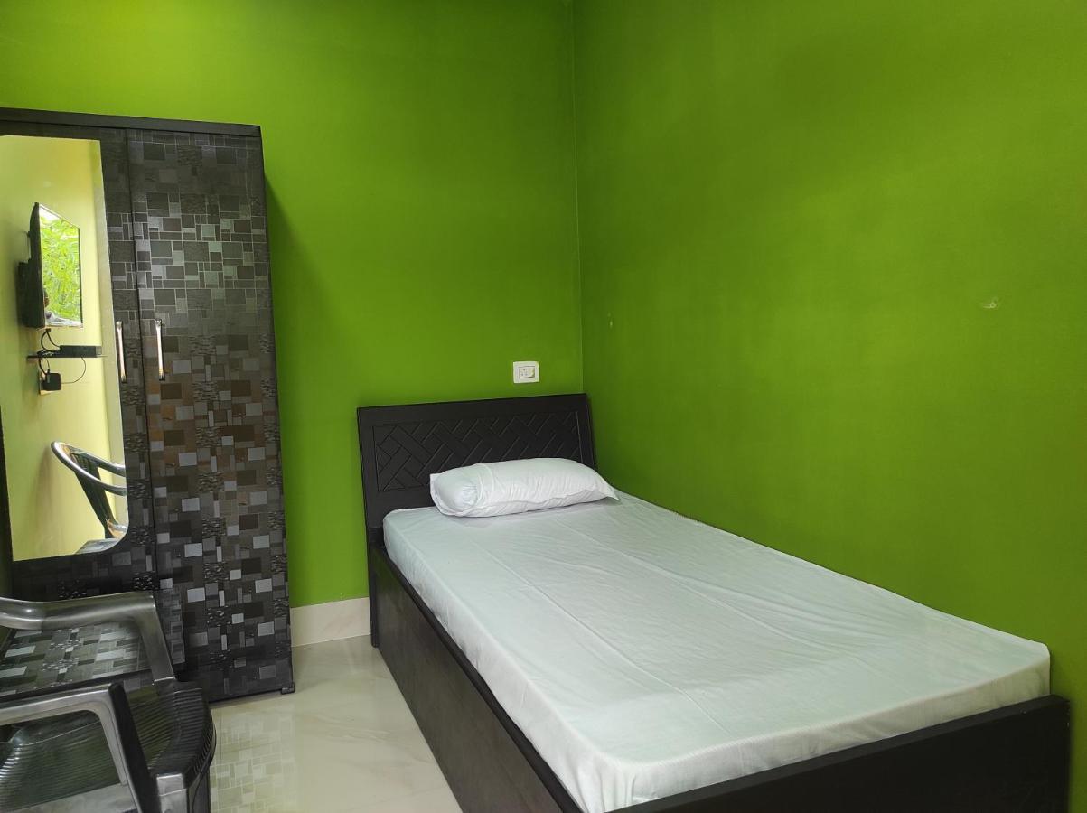 Hotel Sk Lodge Near Guwahati Airport Ngoại thất bức ảnh