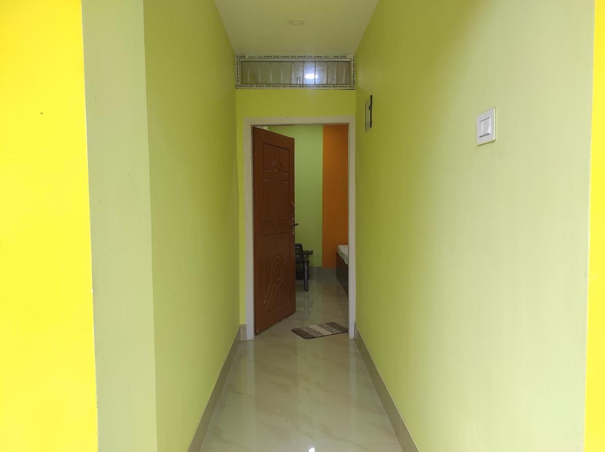 Hotel Sk Lodge Near Guwahati Airport Ngoại thất bức ảnh